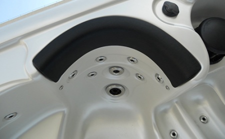 Гидромассажный бассейн Sunrans SR872 Гидромассажный бассейн Sunrans SR872